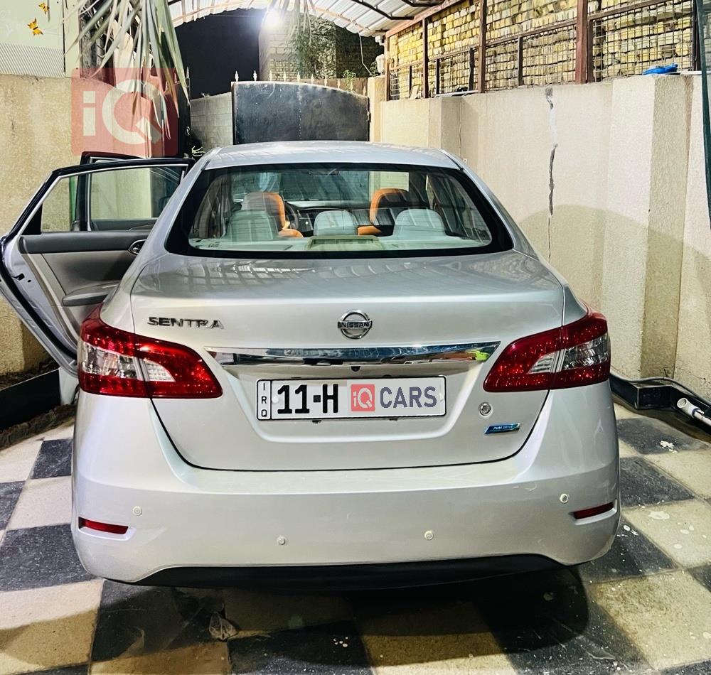 نیسان سێنترا